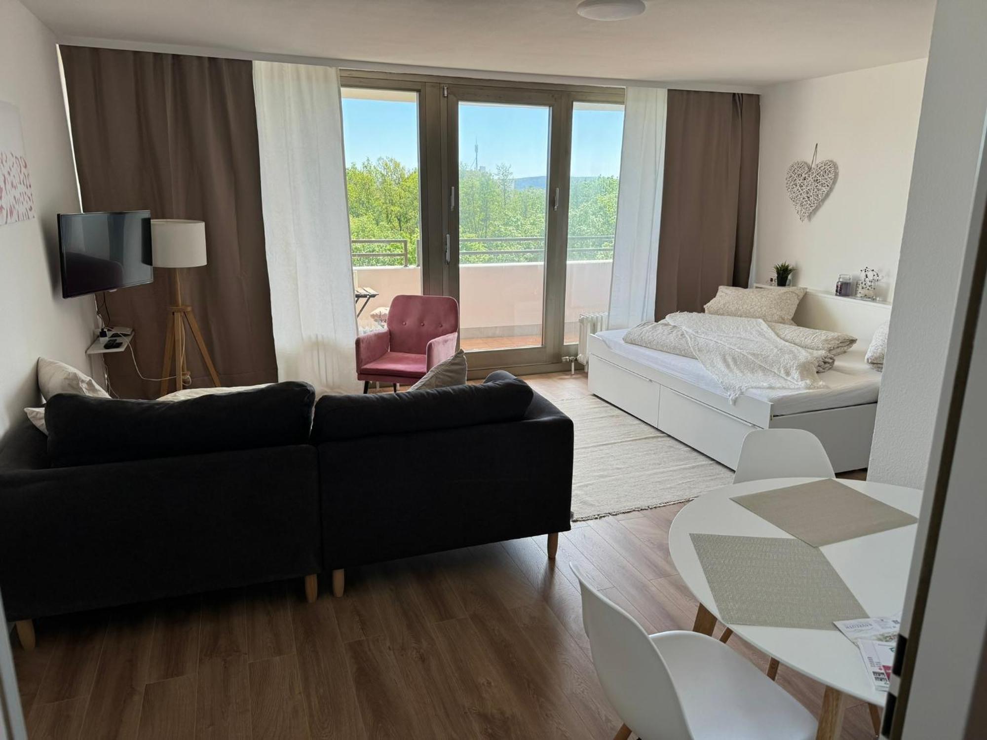1 Zimmer Wohnung Mit Balkon Und Kueche Bayreuth Kültér fotó
